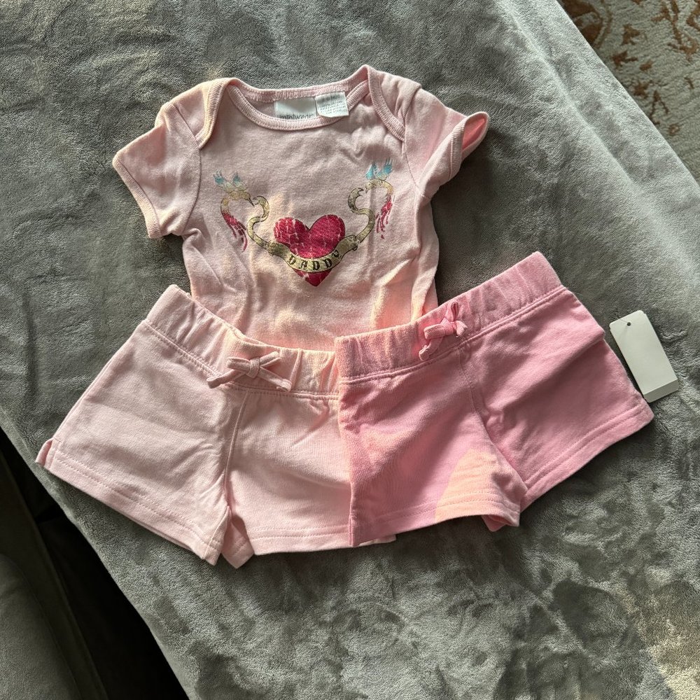 EUC Miniwear Daddy Graphic Onesie with 2 Pink Pull-On Shorts Sz 0-3 mos